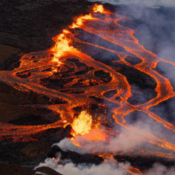 Извержение вулкана Мауна-Лоа
