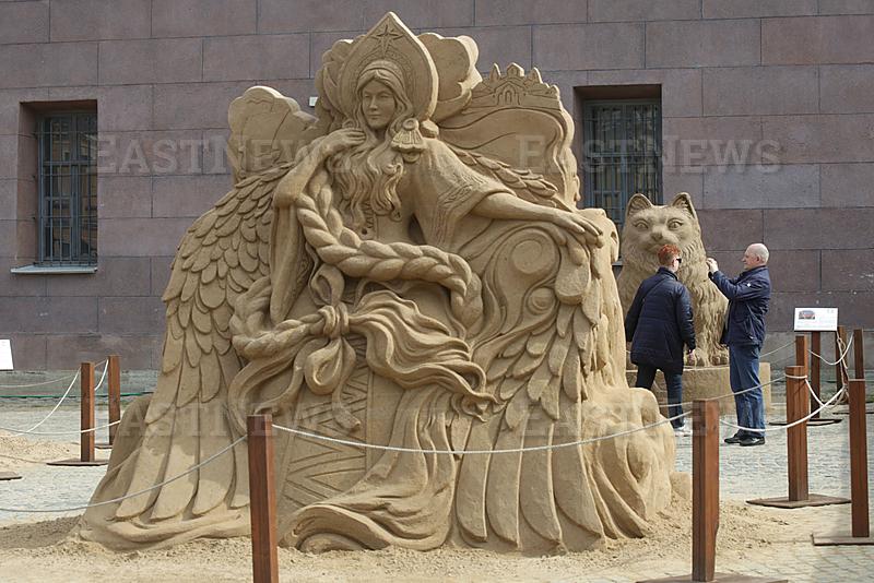 RUSSIA-ST. PETERSBURG-SAND SCULPTURES