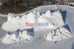 Зимний фестиваль 'Ice-Snow World 2022' в Харбине