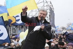 Петр Порошенко вернулся в Киев